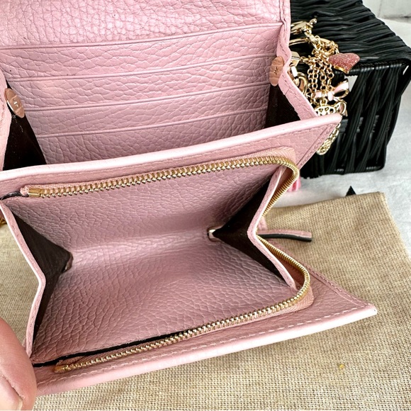 Gucci Marmont pink leather compact mini wallet crossbody or bum bag with chain - Picture 11 of 16